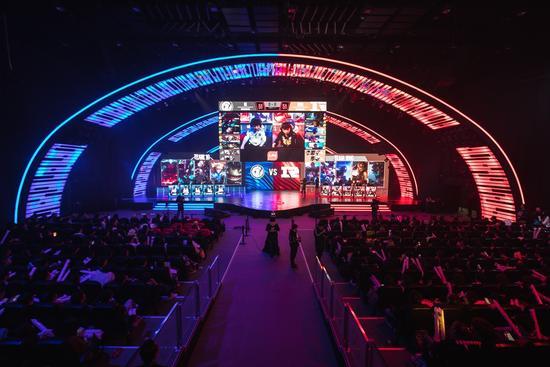 为队员们送 为队员们送