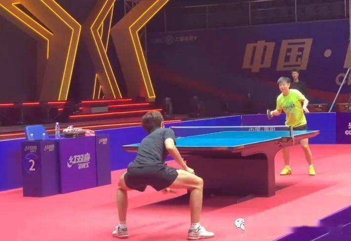 球员来说 球员来说