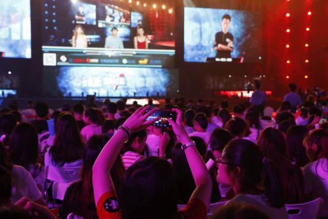 他家已近听 他家已近听