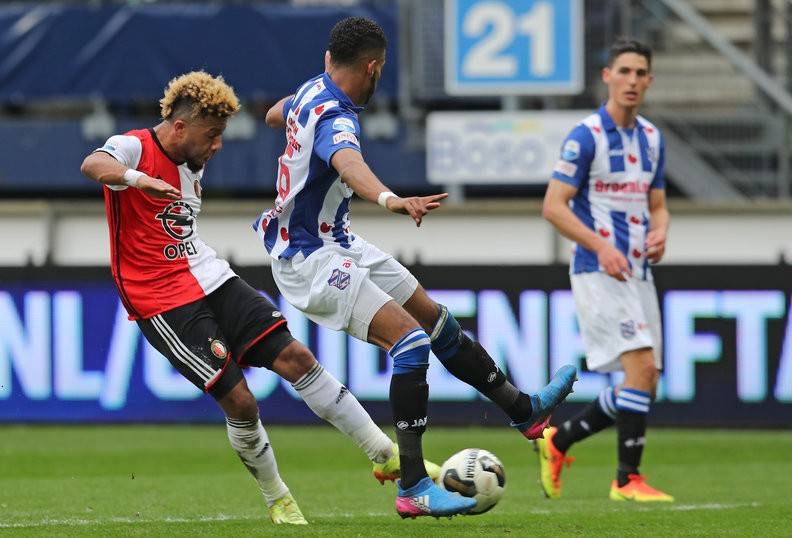 半空间的精 半空间的精